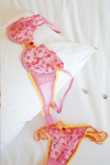 Valentine_s_Day_lingerie_in_pink